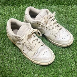 Nike dunk low 7.5W / 6Y